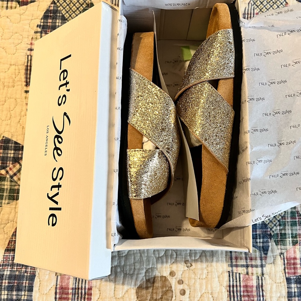 Let’s See Style Sandal - New w/ Box - Picture 7 of 9